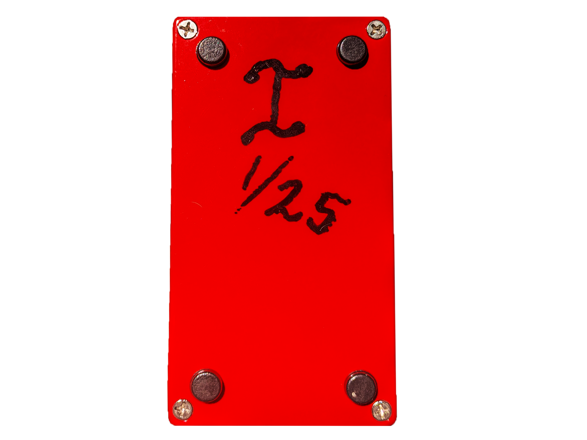 HIGH-STRIKER DISTORTION • FIGHTING RED • EXECUTIONER (LTD TO 25)